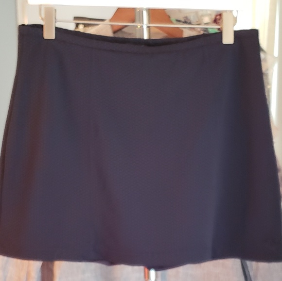 Nike Dresses & Skirts - Nike Sphere tennis skort Nike Dresses & Skirts - Nike Sphere tennis skort
